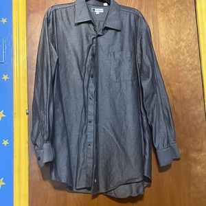 Bachrach Men’s 17 1/2, 34/35 Black and white striped shirt